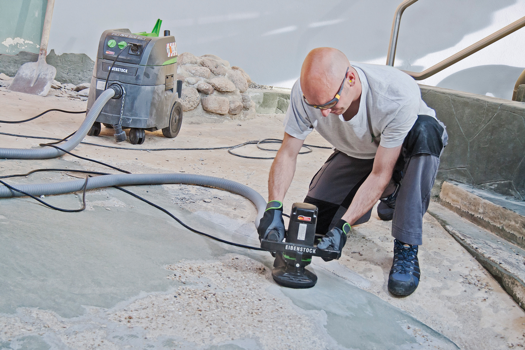 Шлифовальная машина по бетону Eibenstock EBS 1802