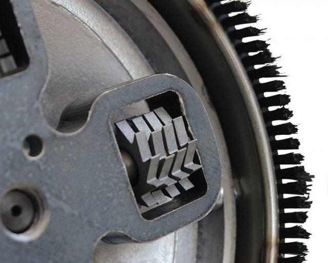 Машина для снятия штукатурки и краски Eibenstock EPF 1503