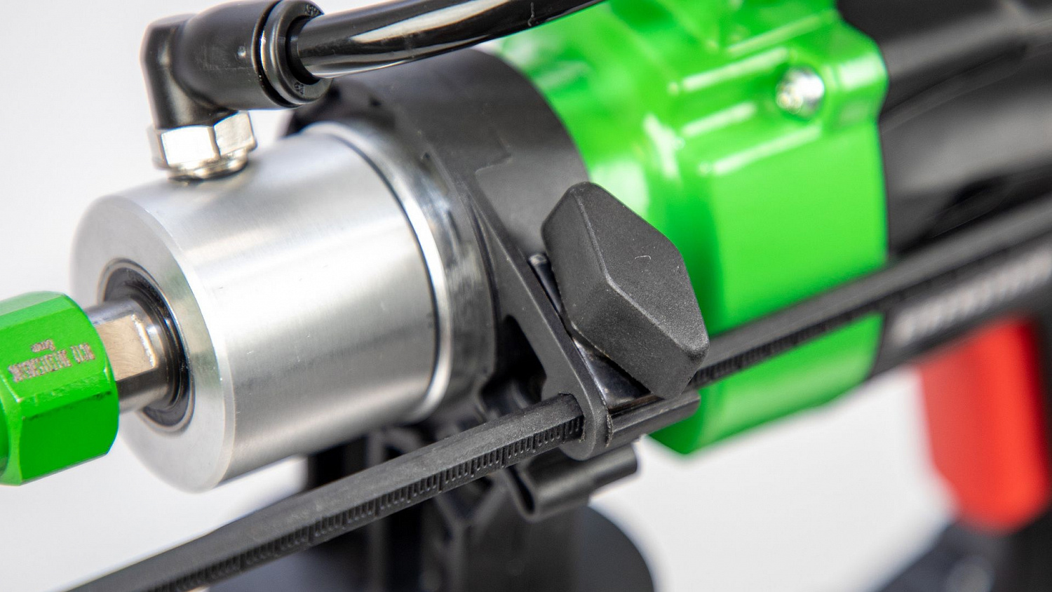 Аккумуляторная дрель Eibenstock END 40 A